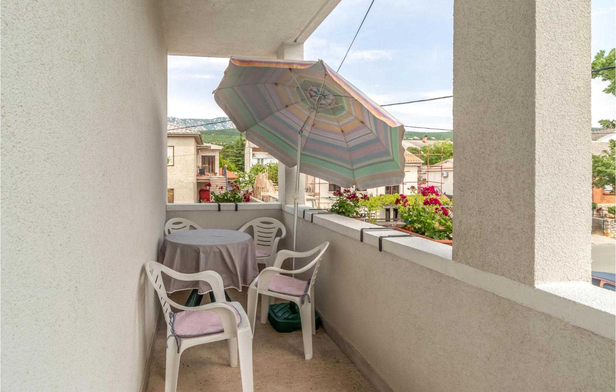 Nice Apartment In Jadranovo With Wifi Экстерьер фото